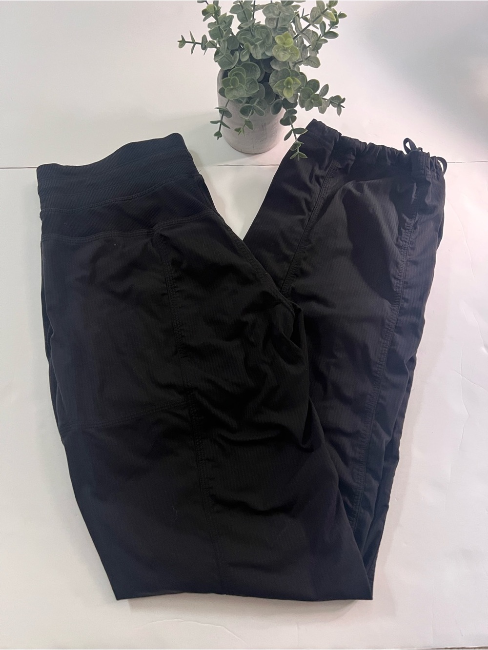 Lululemon Dance Studio Mid-Rise Full Length Pant Black Size 6
